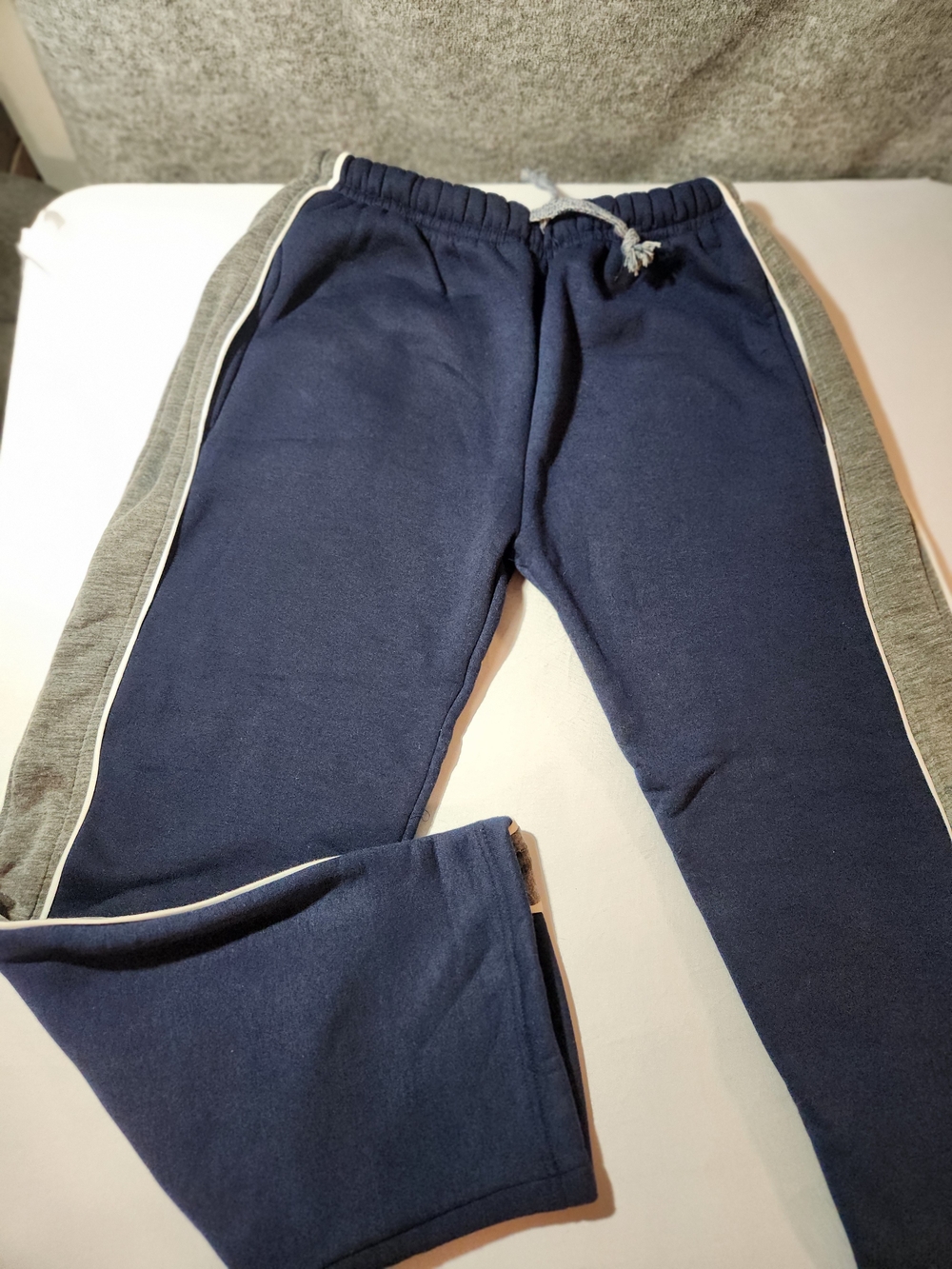Men's Sweatpants Navy w/ grey stripe Size Medium